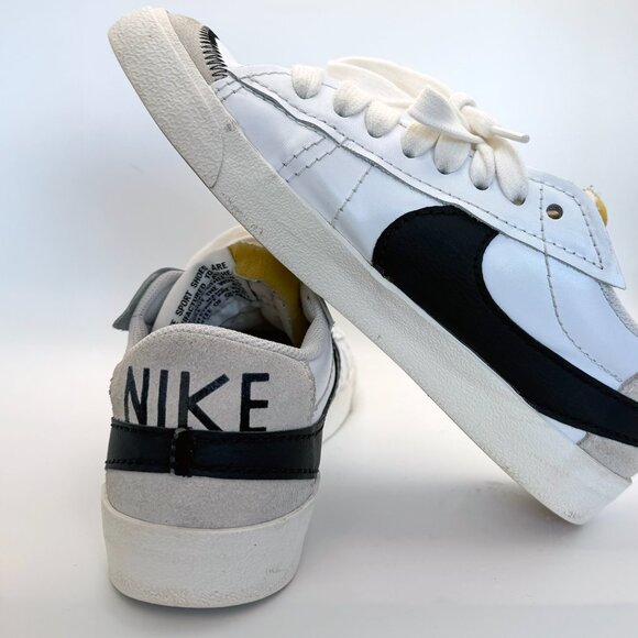 Nike Blazer Low '77 Jumbo White Black Sneakers 10 - Picture 6 of 8